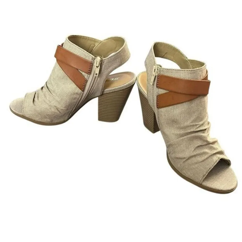 Soda Shoes Womens 7.5 Peep Toe Buckle Booties Linen Tan Stacked Heel Coastal New